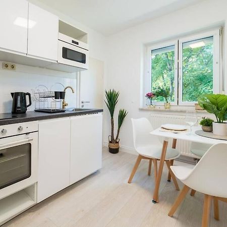 Eg Rechts -Wunderschoene 80M² Grosse 3-Zimmer City Wohnung Naehe Salzburg Freilassing Exterior foto