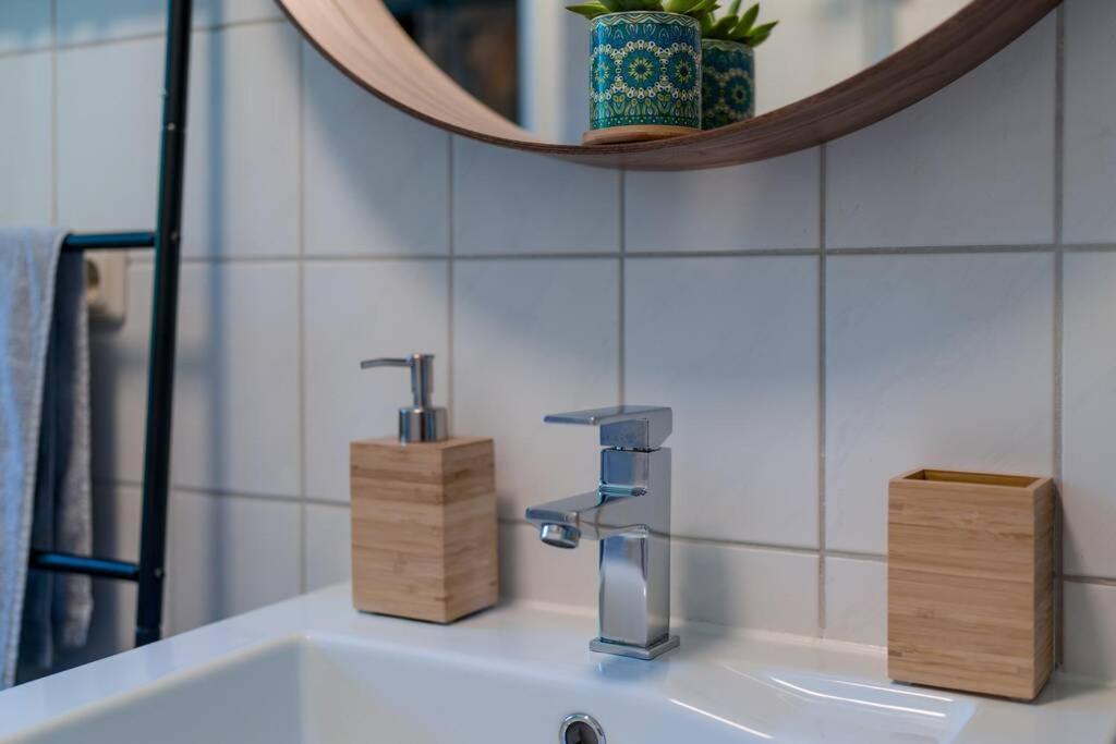 Eg Rechts -Wunderschoene 80M² Grosse 3-Zimmer City Wohnung Naehe Salzburg Freilassing Exterior foto